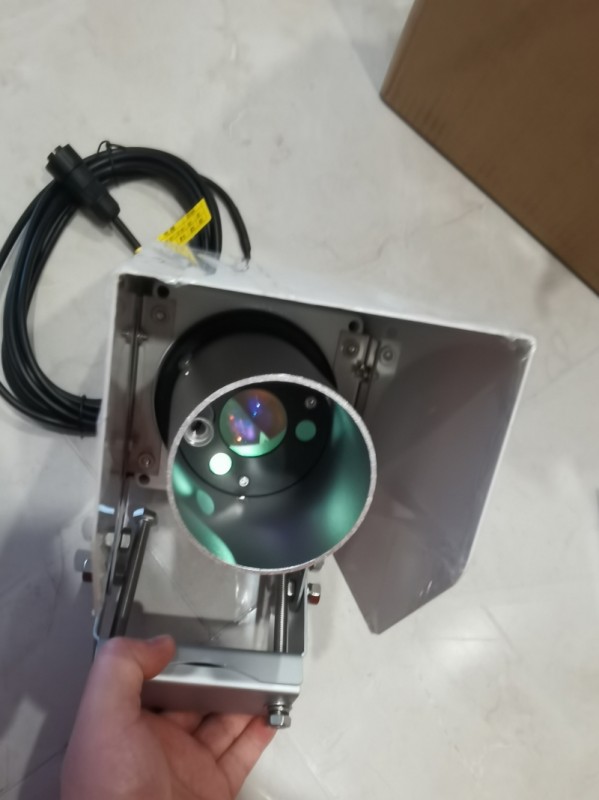 路面状况传感器测试完毕发货！